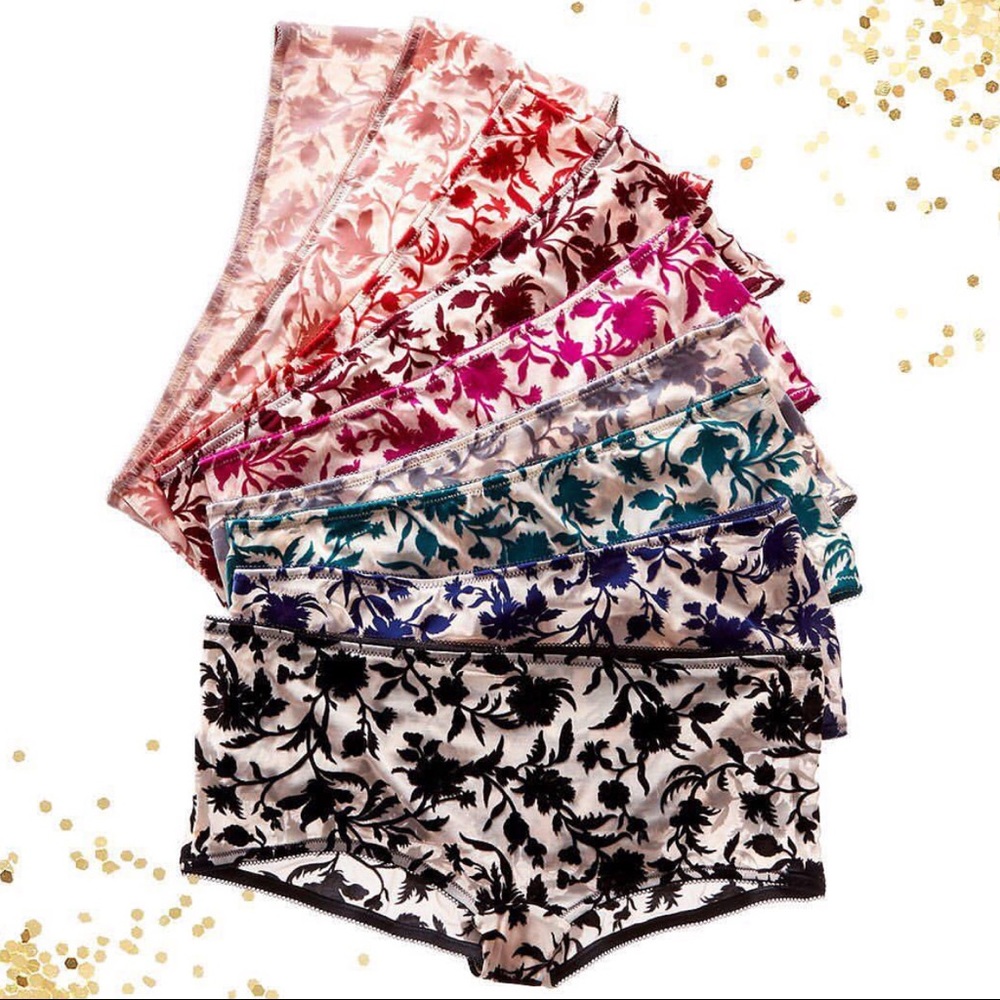 SIZE SMALL - VS 🆕 Velvet Flock Shortie - Panties